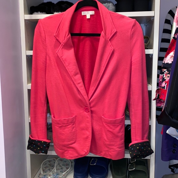 Adorable pink blazer - Picture 1 of 4